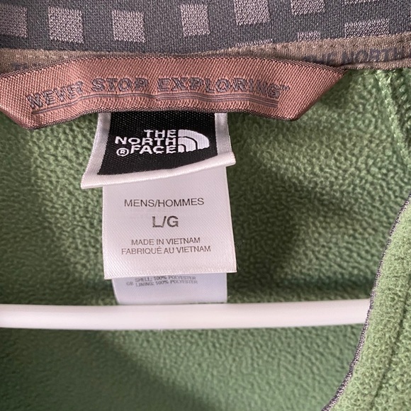 The North Face Green Fleece Zip Up Jacket - Picture 12 of 12